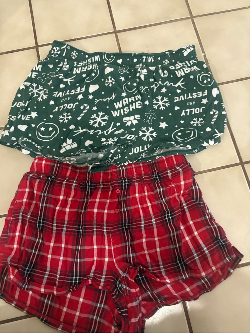 Victoria's Secret Green Holiday Print & Red Plaid Lounge Shorts Set